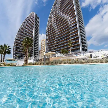 Sunset Waves Julieta Vistas Al Mar Premium 200 Mt2 Con Jacuzzi En Terraza Apartamento Benidorm