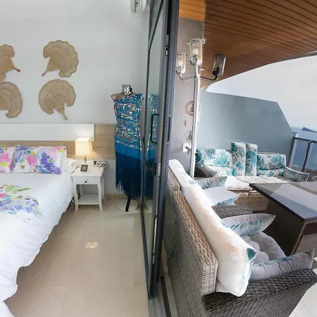 Sunset Waves Julieta Vistas Al Mar Premium 200 Mt2 Con Jacuzzi En Terraza Apartamento *